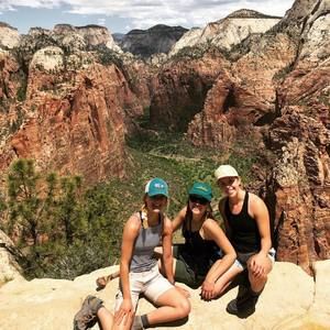 Meet your Posher, Brie